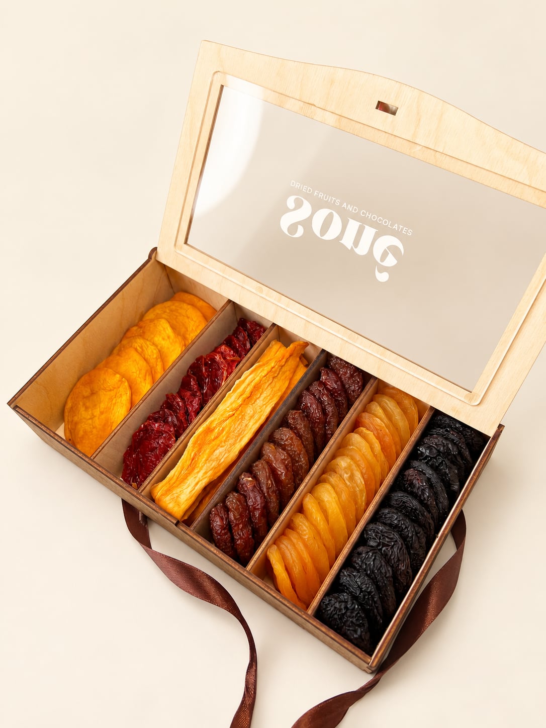 Dried Fruits Gift Box photo 2